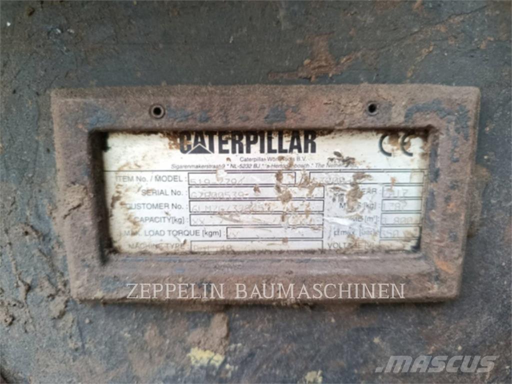 CAT G320B/D Gripar