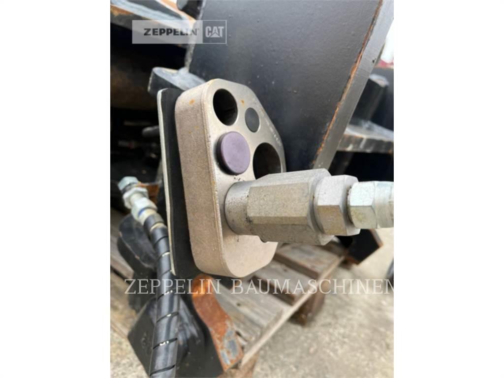 CAT GLV2200MM / CW30 Kedjegrävmaskiner