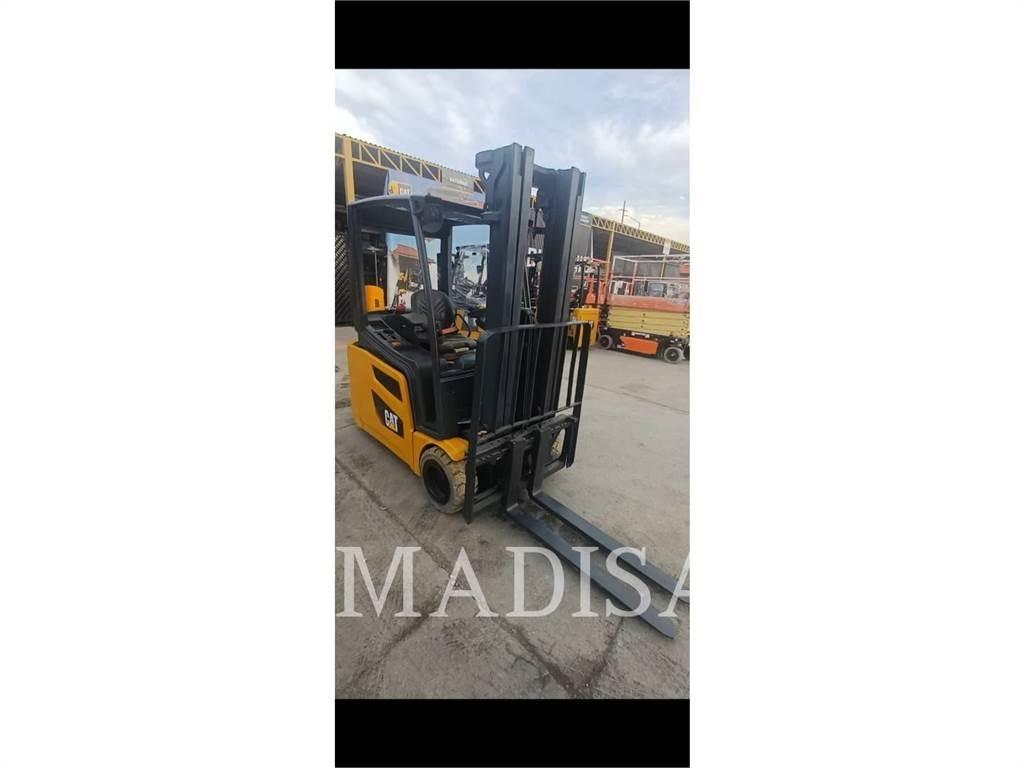 CAT LIFT TRUCKS 2ET4000 Forklift trucks - others