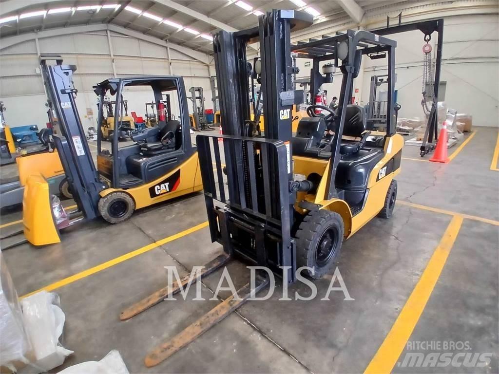 CAT LIFT TRUCKS DP25NM Övriga motviktstruckar