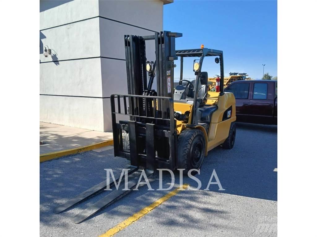 CAT LIFT TRUCKS DP50NM Dieselmotviktstruckar