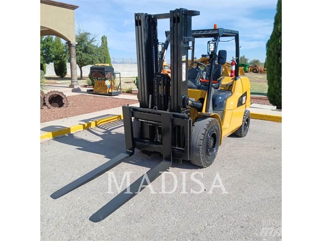 CAT LIFT TRUCKS DP50NM Dieselmotviktstruckar