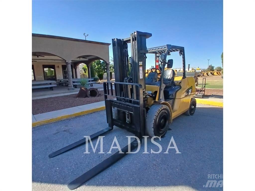 CAT LIFT TRUCKS DP50NM1 Dieselmotviktstruckar