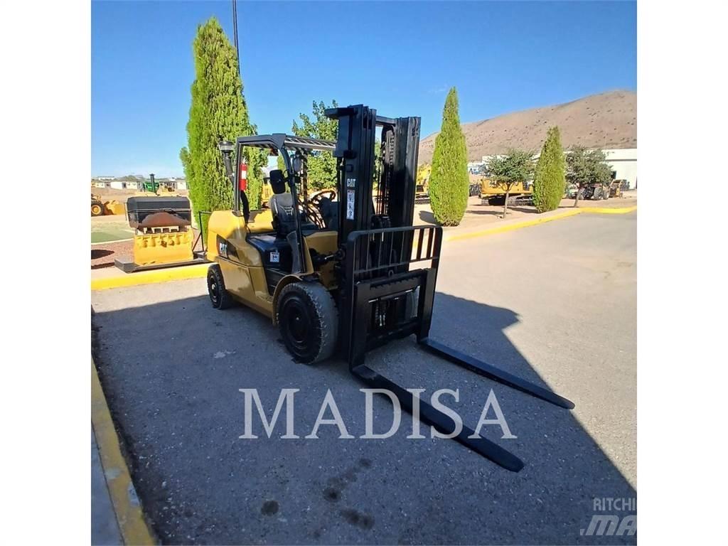 CAT LIFT TRUCKS DP50NM1 Dieselmotviktstruckar