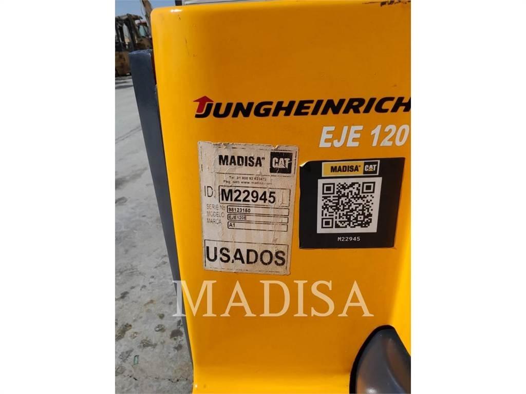 CAT LIFT TRUCKS EJE120E Golfbilar