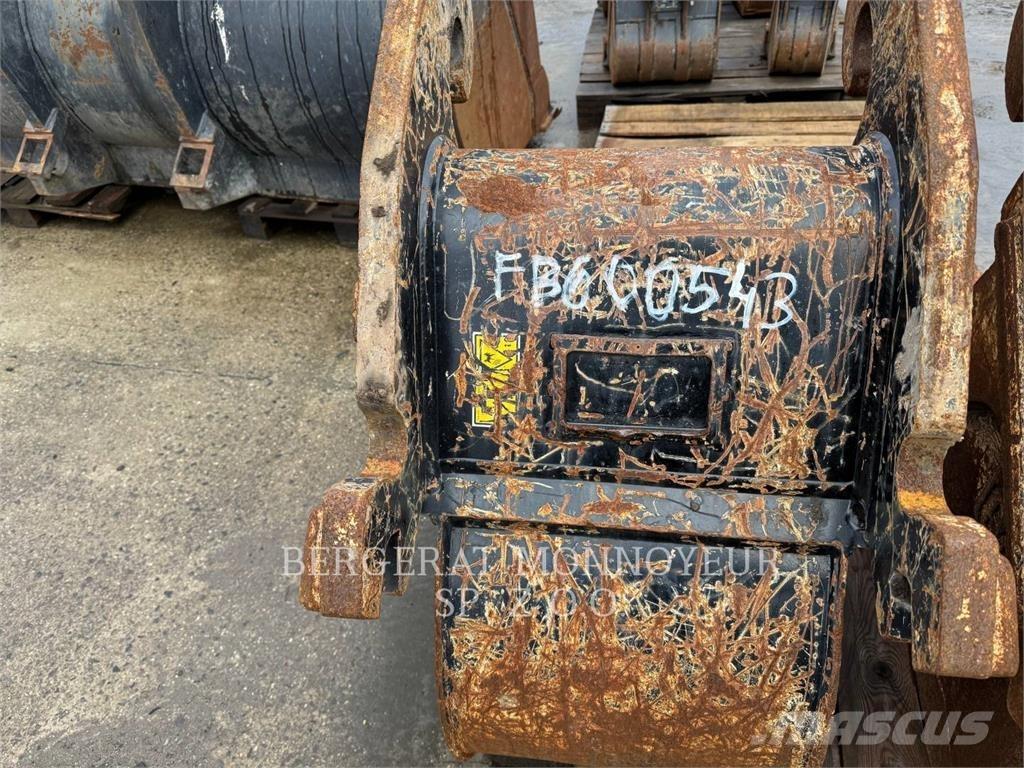 CAT M316F Hjulgrävare