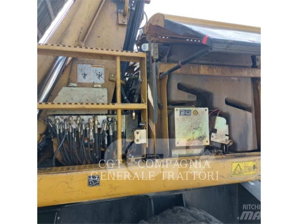CAT M318C Hjulgrävare