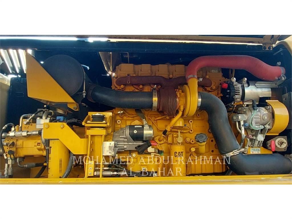 CAT M320D2 Hjulgrävare