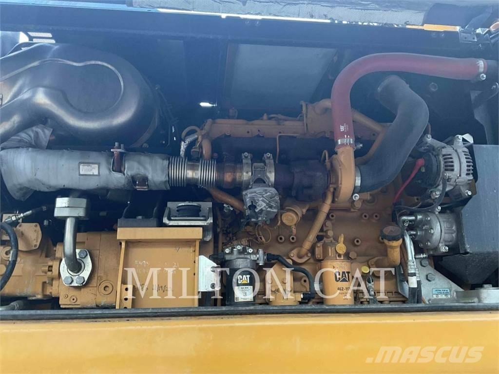 CAT M320F Hjulgrävare