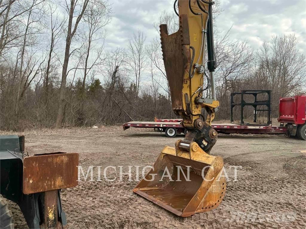 CAT M320F PMTQ Hjulgrävare
