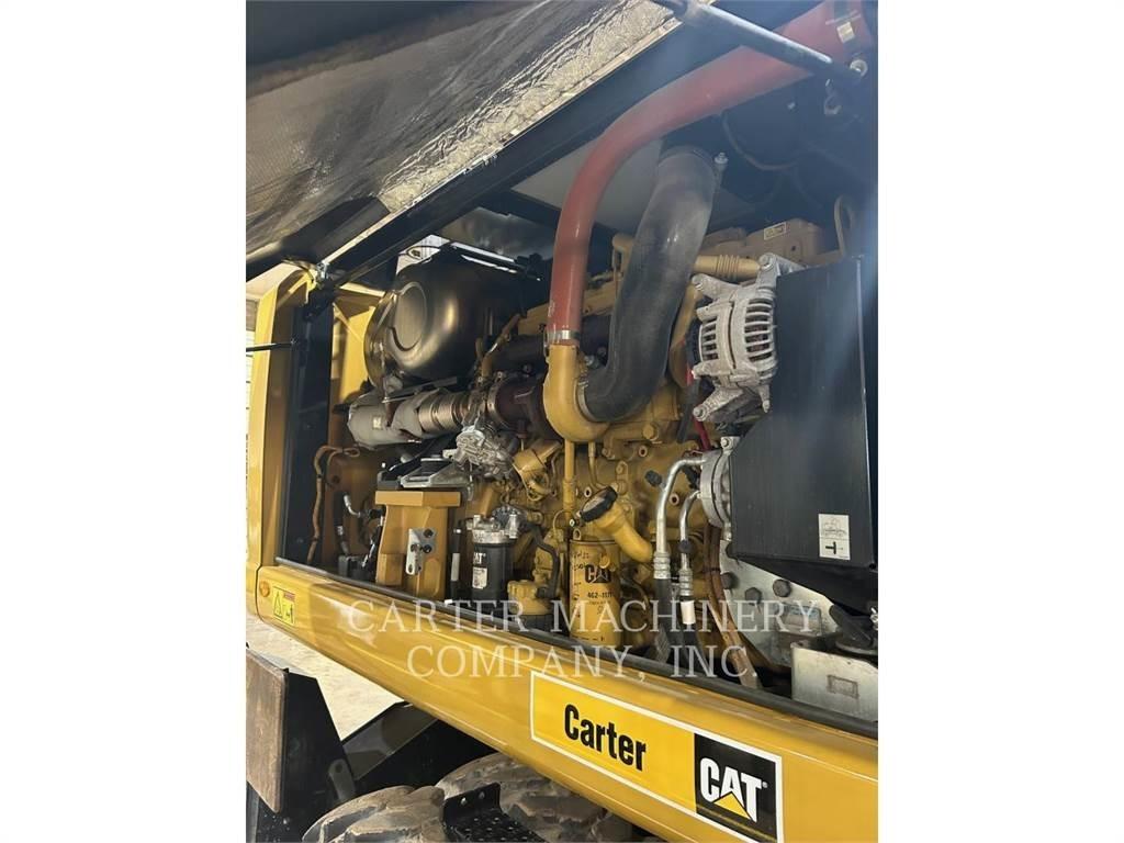 CAT M322F Hjulgrävare