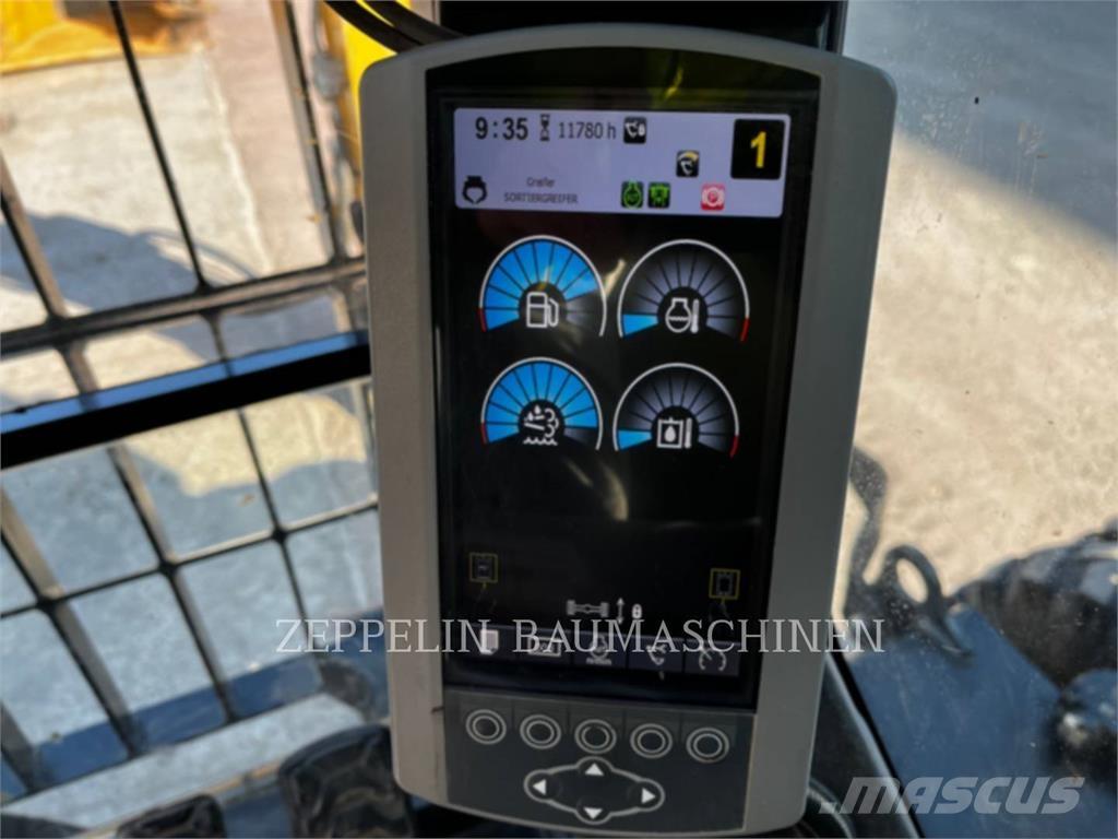 CAT M322F Hjulgrävare