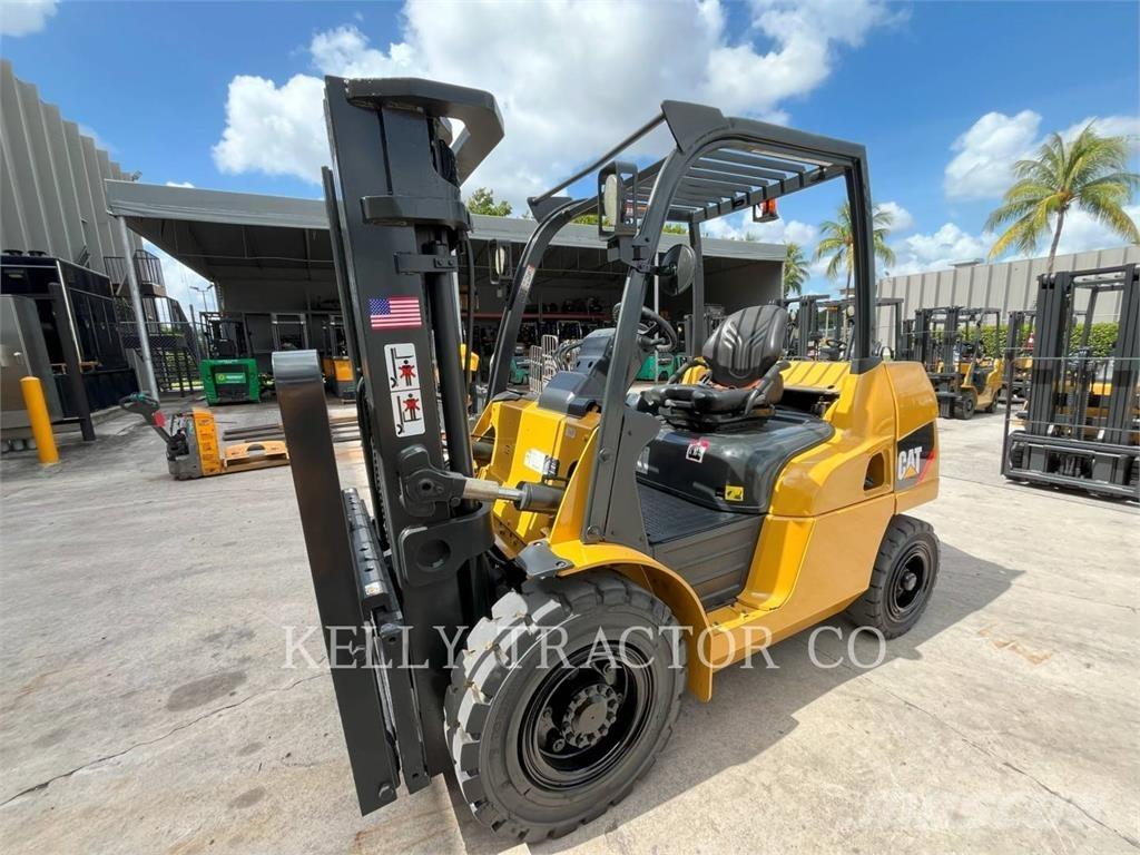 CAT MCFDP40N1-D Dieselmotviktstruckar