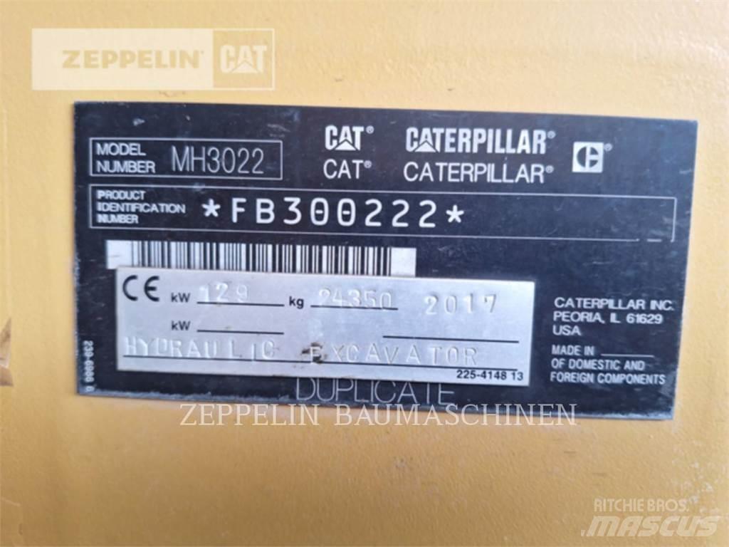 CAT MH3022 Rivningsgrävare