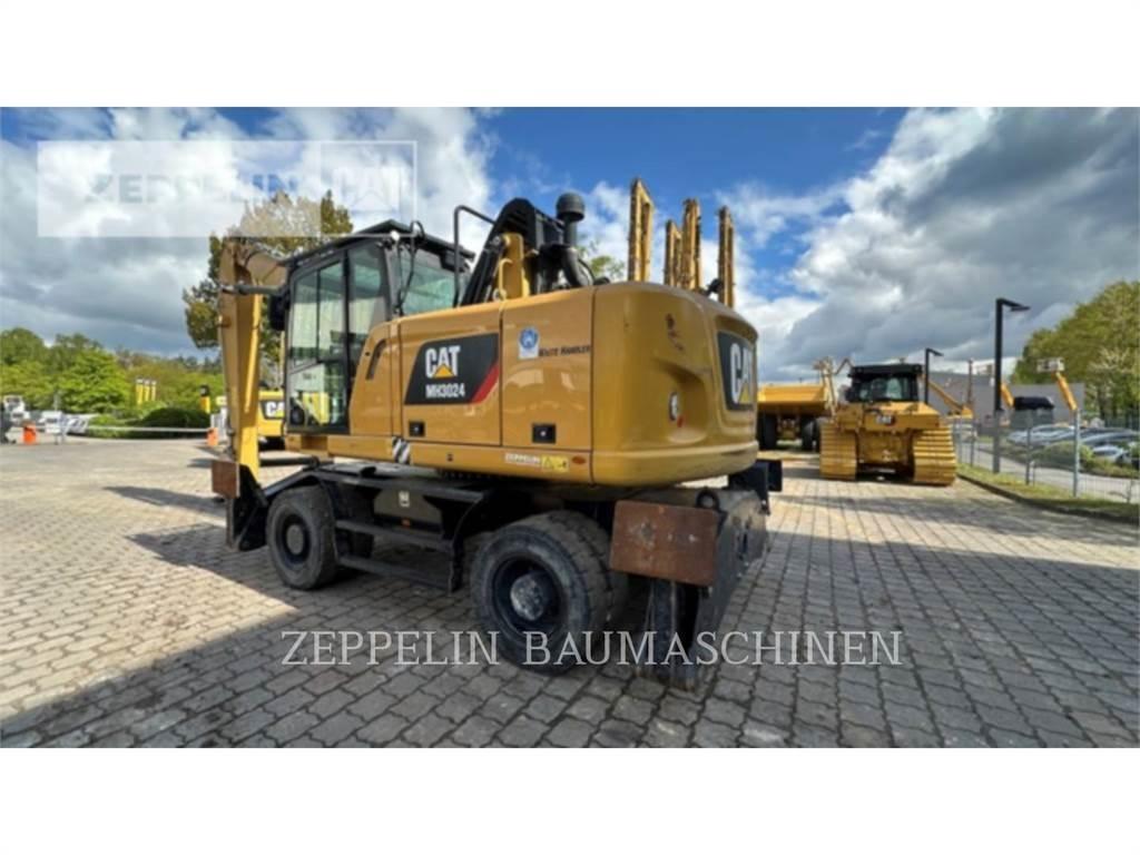CAT MH3024-06C Rivningsgrävare