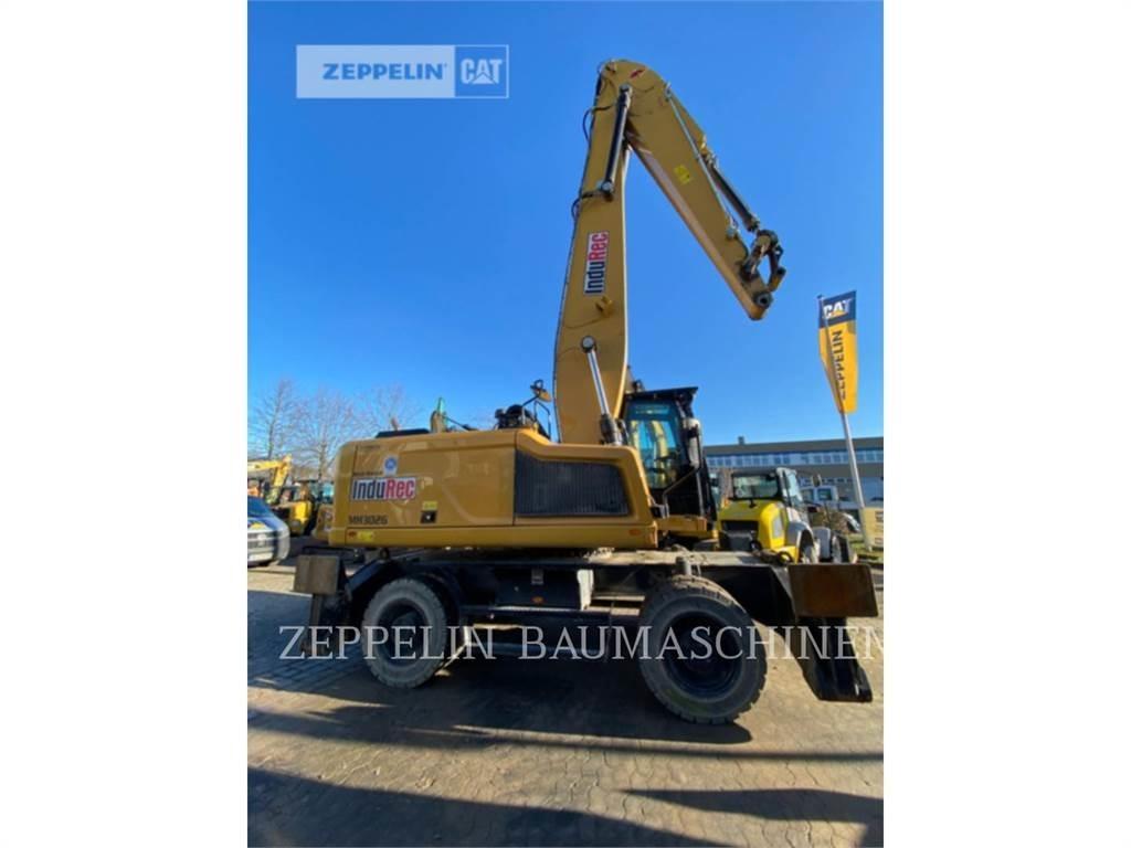 CAT MH3026-06C Rivningsgrävare