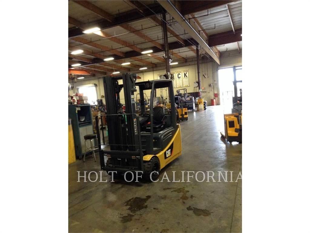 CAT MITSUBISHI 2ET4000 Elmotviktstruckar