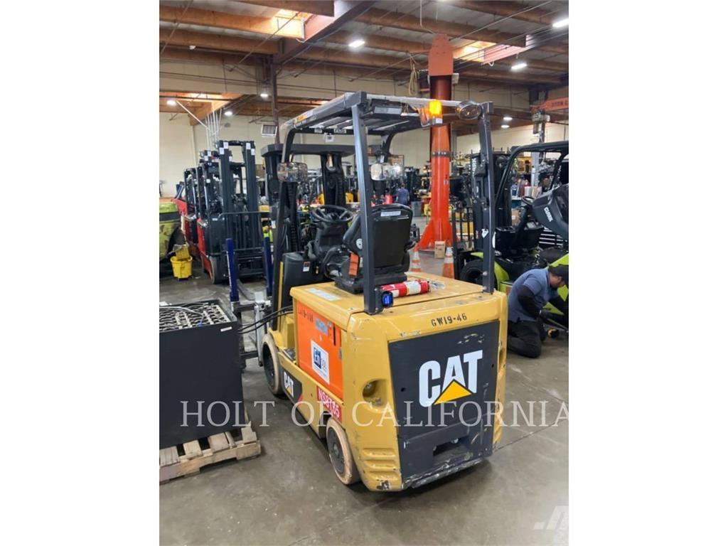 CAT MITSUBISHI EC30N2 Elmotviktstruckar