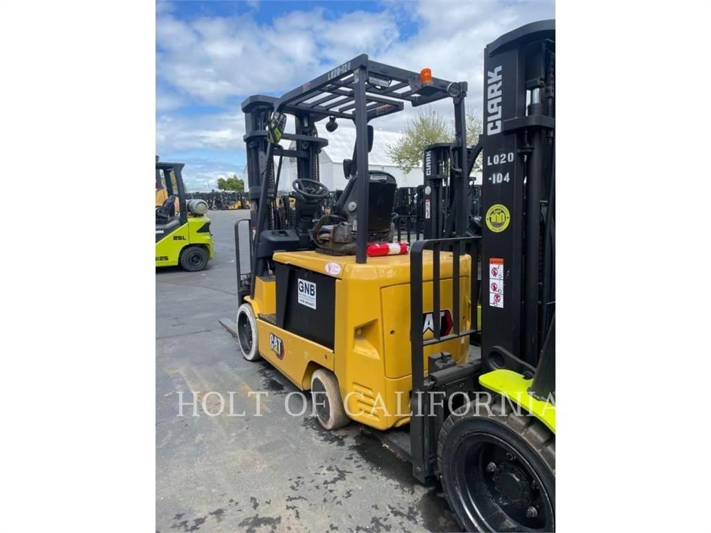 CAT MITSUBISHI EC30N3 Elmotviktstruckar