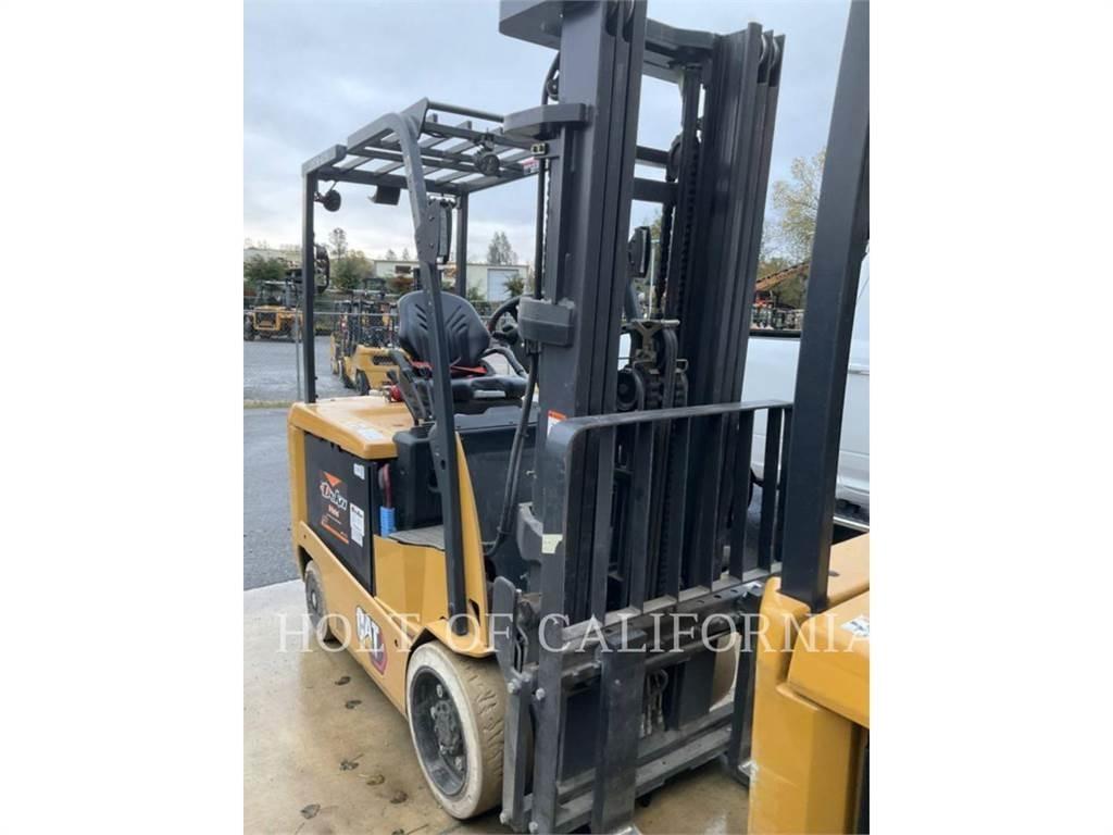 CAT MITSUBISHI EC30N3 Elmotviktstruckar