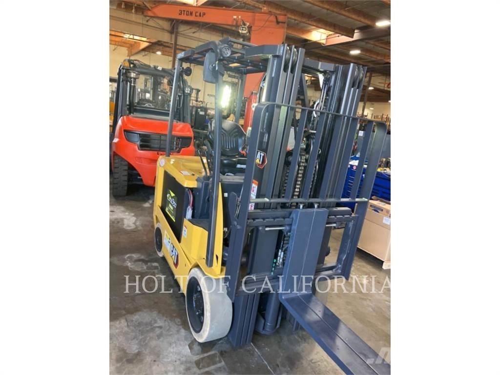 CAT MITSUBISHI EC30N3 Elmotviktstruckar