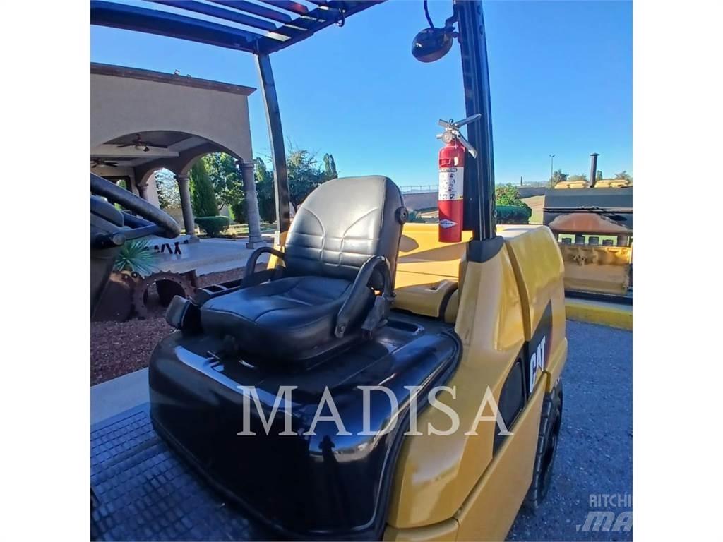 CAT MITSUBISHI PD11000 Dieselmotviktstruckar