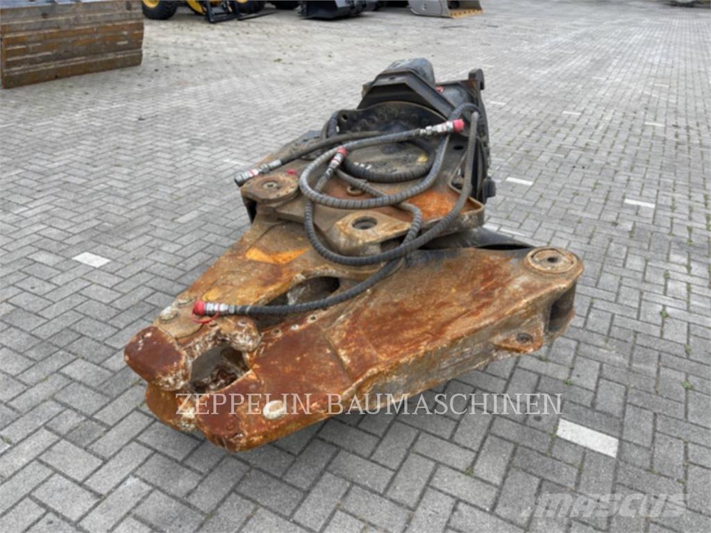 CAT MP318 Krossar för Entreprenad