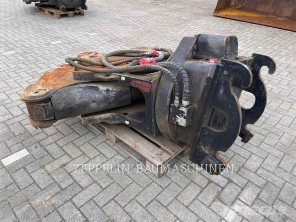 CAT MP318 Krossar för Entreprenad