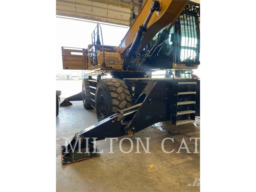 CAT MULTIDOCKER CH600 Rivningsgrävare