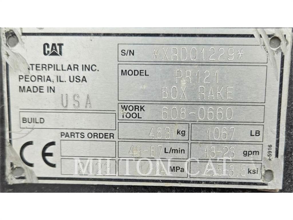 CAT PR121 POWERBOX RAKE Vändare och luftare