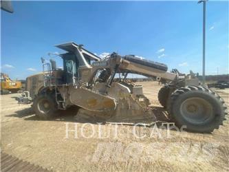 CAT RM400 CAB Återvinningsmaskiner för asfalt