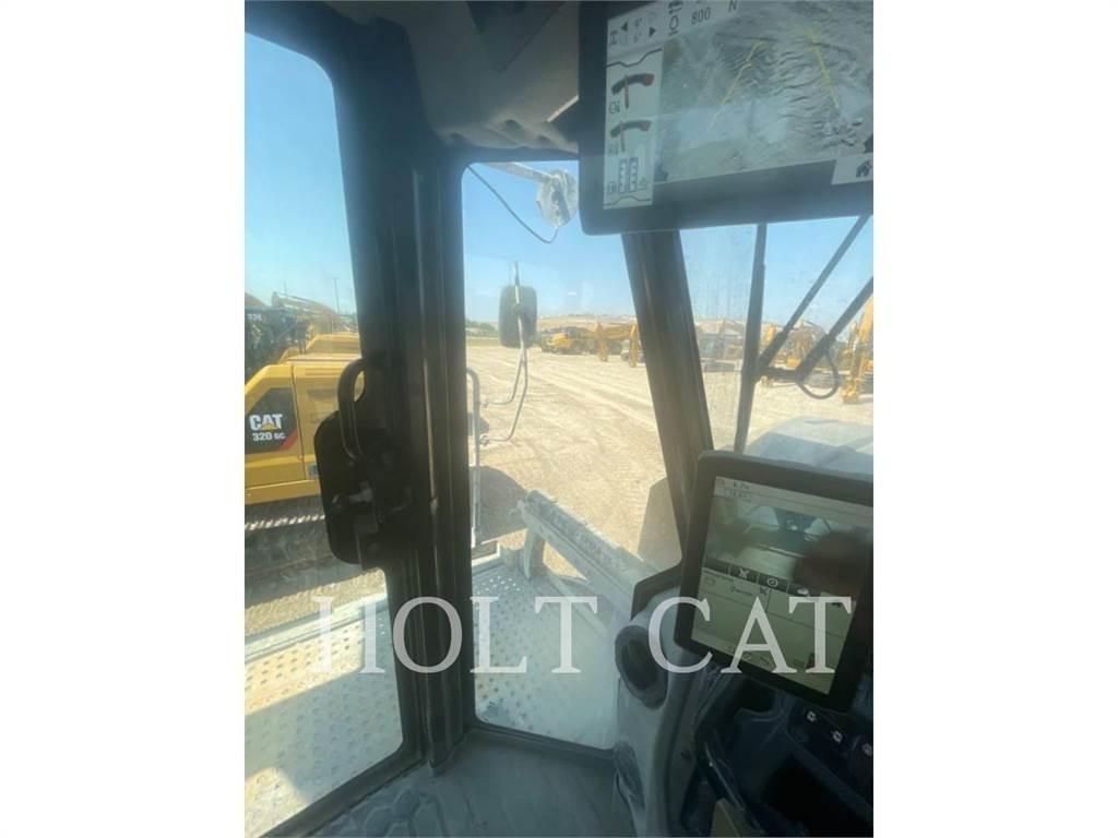 CAT RM400 CAB Återvinningsmaskiner för asfalt