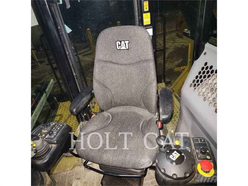 CAT RM400 CAB Återvinningsmaskiner för asfalt