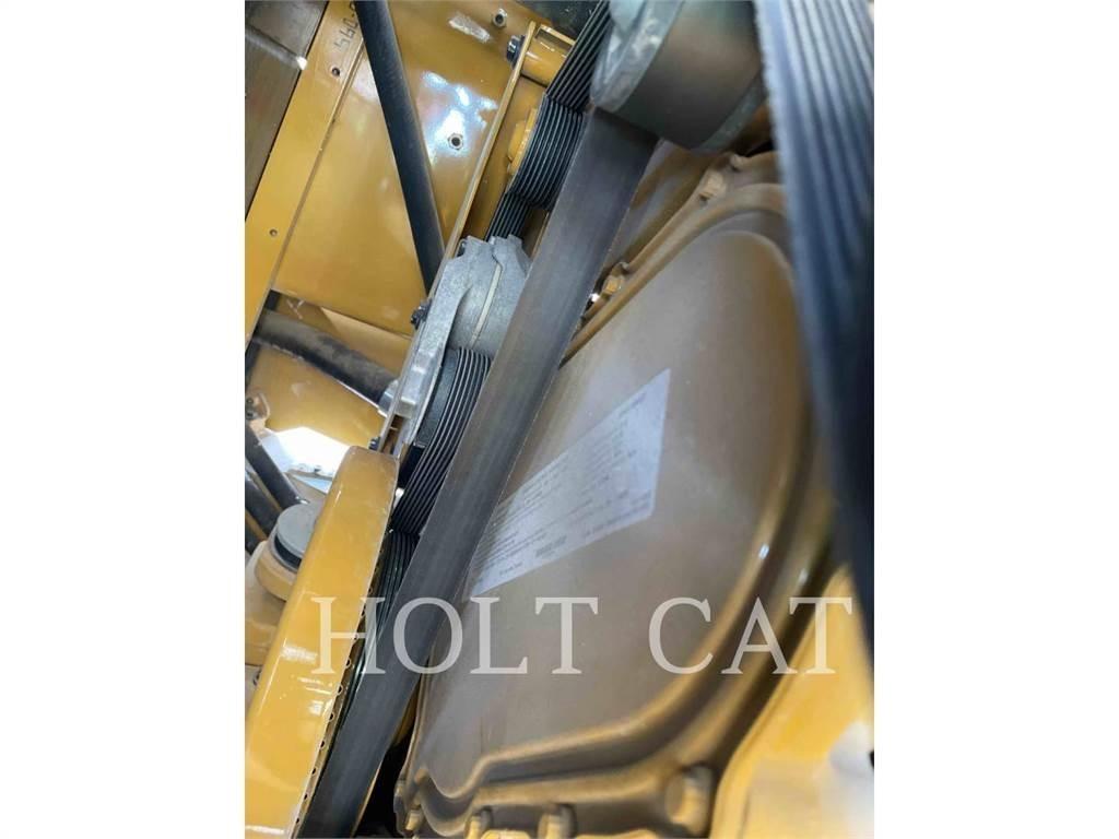 CAT RM400 CAB Återvinningsmaskiner för asfalt