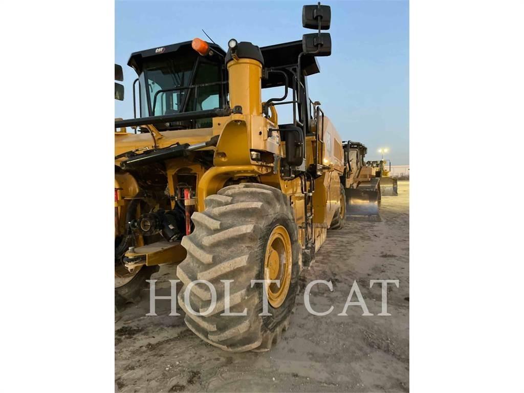 CAT RM800 CAB Återvinningsmaskiner för asfalt