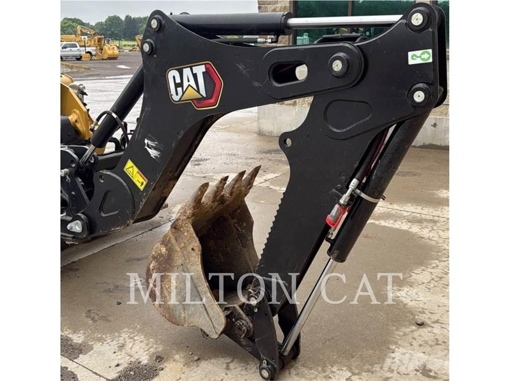 CAT SSL BH130 BACKHOE Grävutrustning