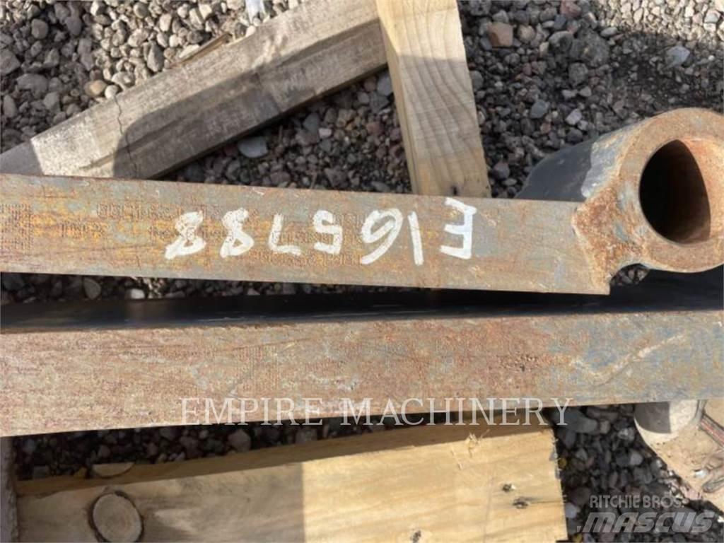 CAT TH-72TINE Pallgafflar