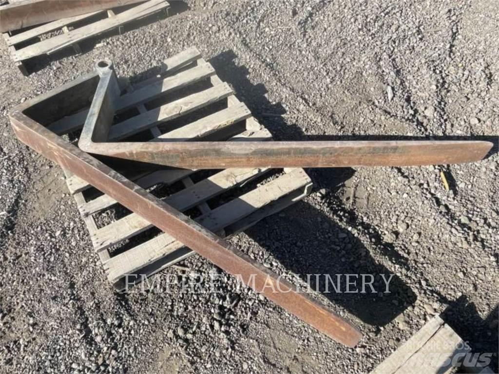 CAT TH TNS72 Pallgafflar