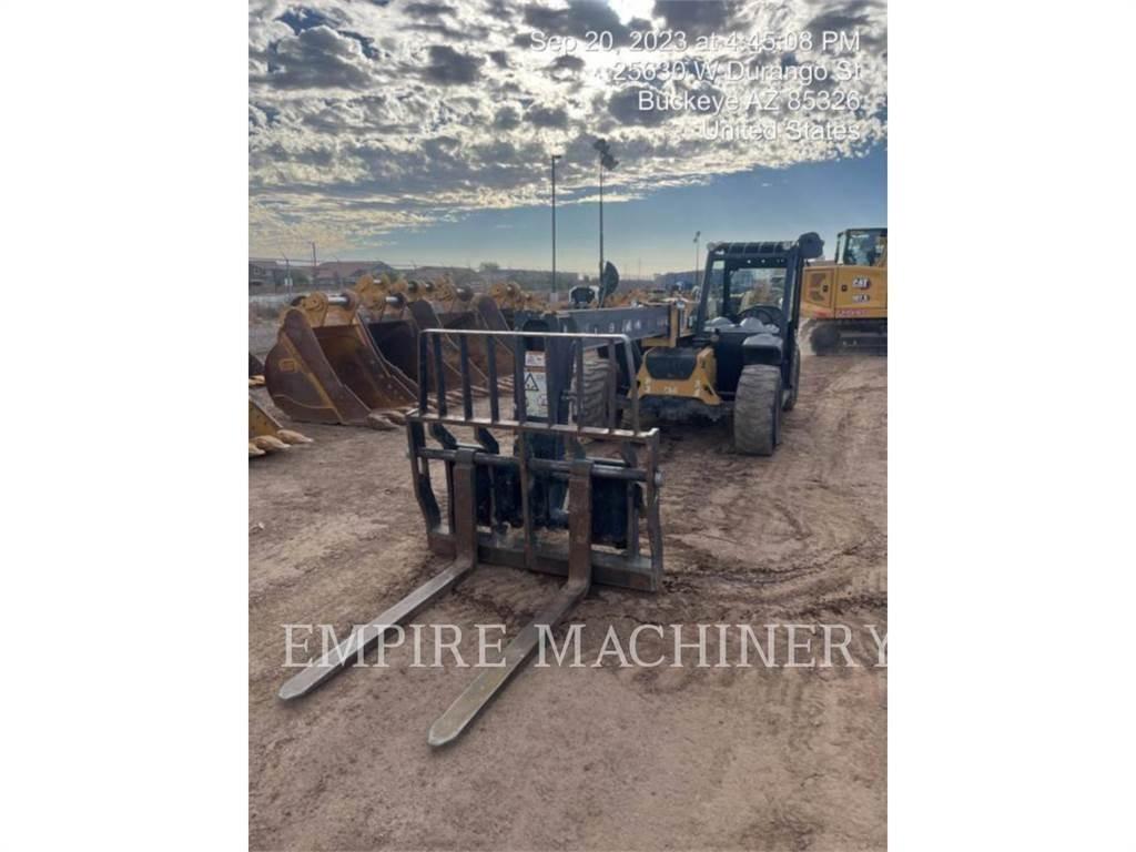 CAT TH255C Teleskoplastare