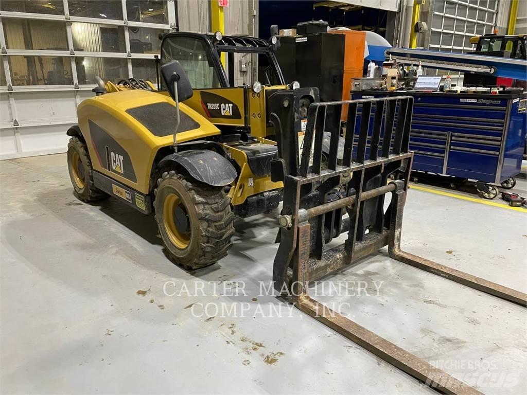 CAT TH255C Teleskoplastare