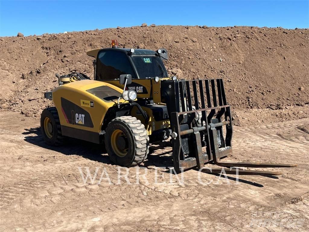 CAT TH255C Teleskoplastare