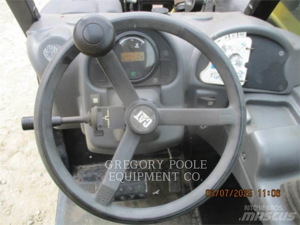 CAT TH255C Teleskoplastare