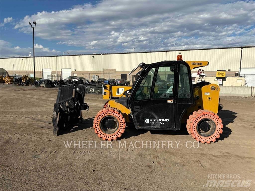 CAT TH255C CB Teleskoplastare