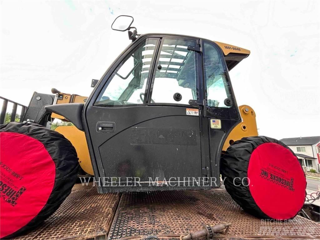 CAT TH255C CB Teleskoplastare