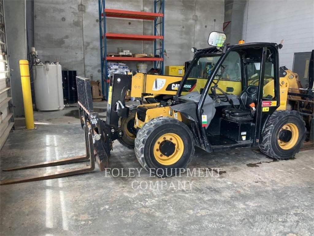 CAT TH255CO Teleskoplastare