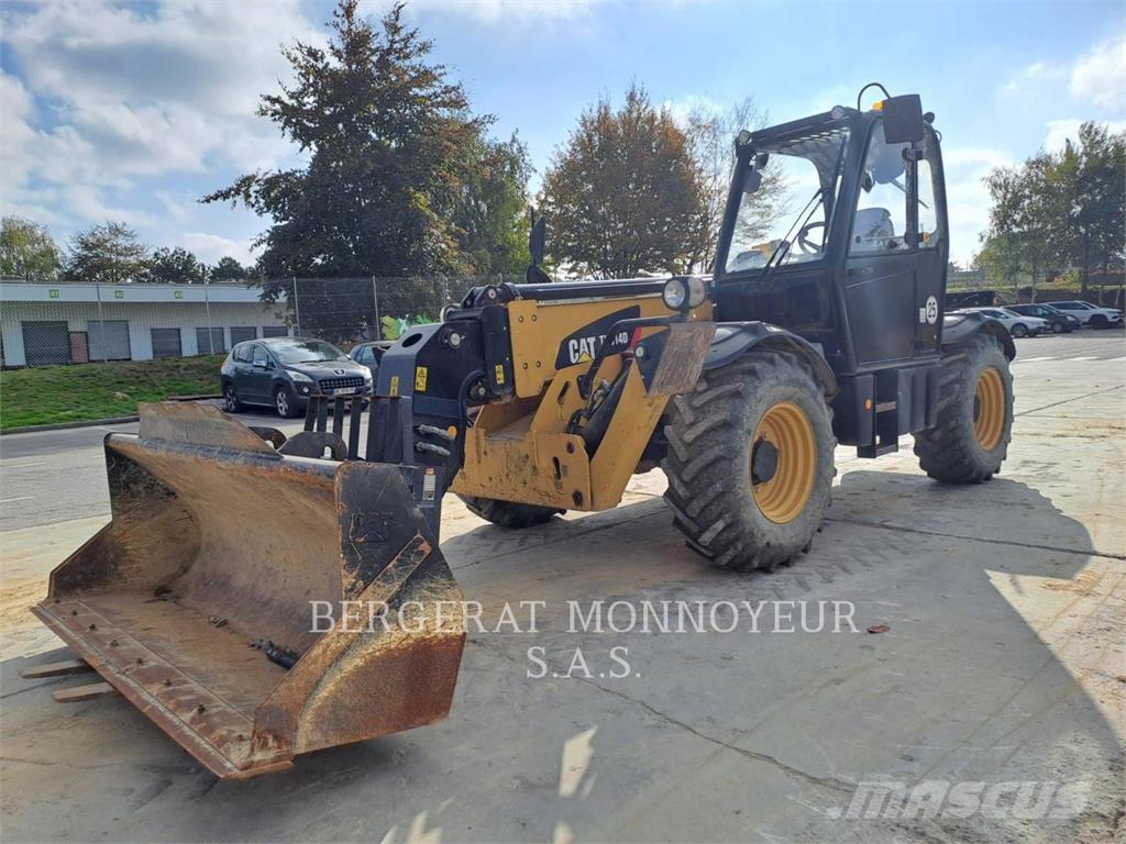 CAT TH314D Teleskoplastare