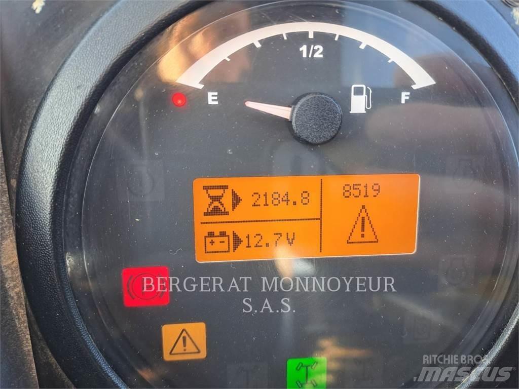 CAT TH417D Teleskoplastare
