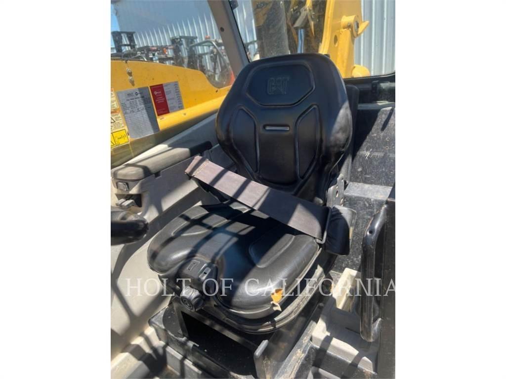 CAT TL1055 Teleskoplastare