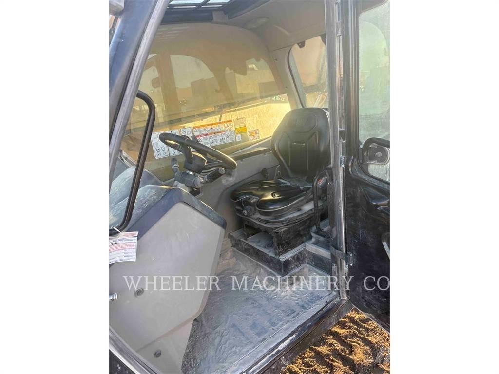 CAT TL1055-05 Teleskoplastare