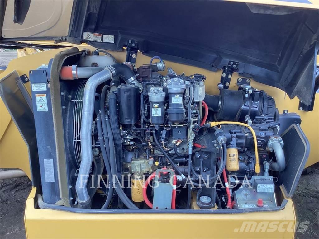 CAT TL1055D Teleskoplastare